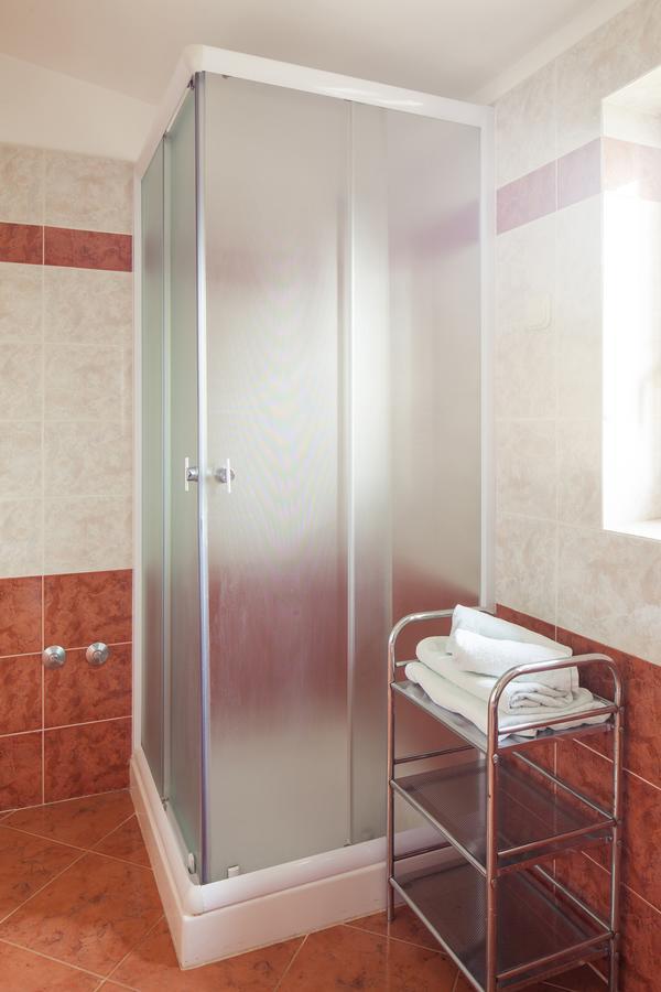Mon Perin Castrum - Rooms Dado Bale Exterior photo